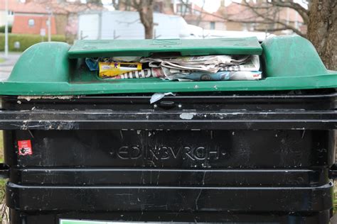 edinburgh refuse collection|Bin collection Edinburgh: collection dates, what .